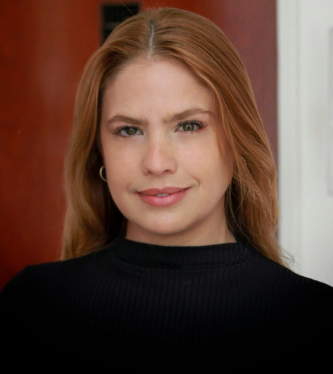 Thaís Vaz
