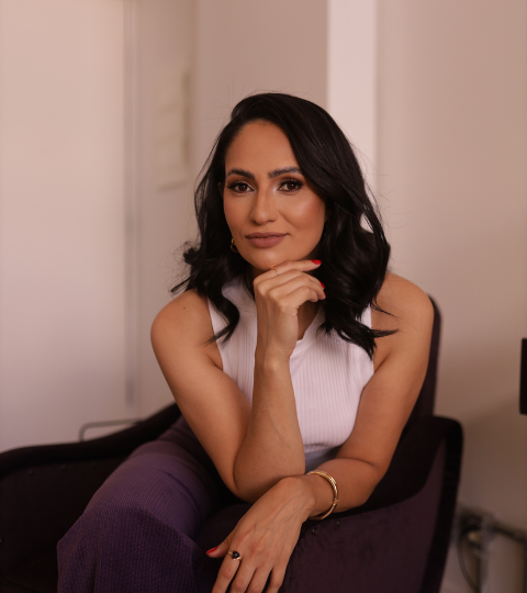 Elisangela Maria Cordeiro