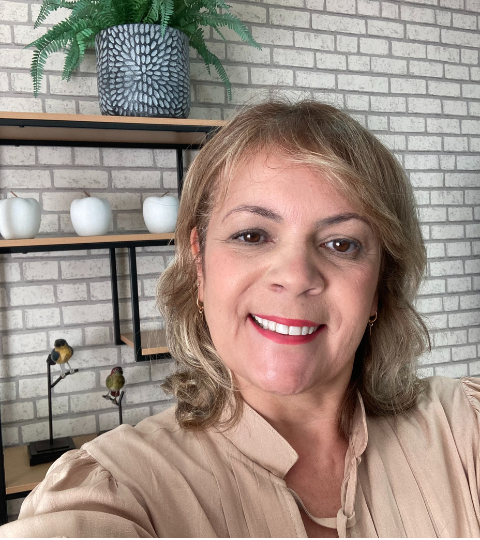 Adriana de Souza Torres